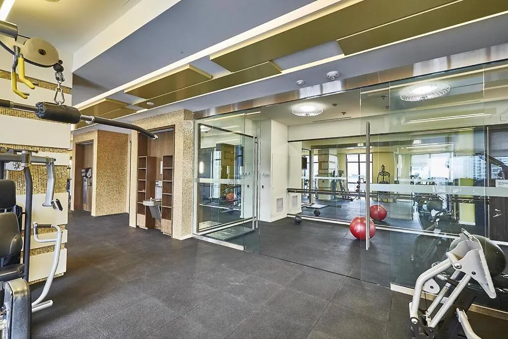 Apartment Rare 1Br - Rooftop Pool, Next To Mtcc & Cn Tower Toronto
