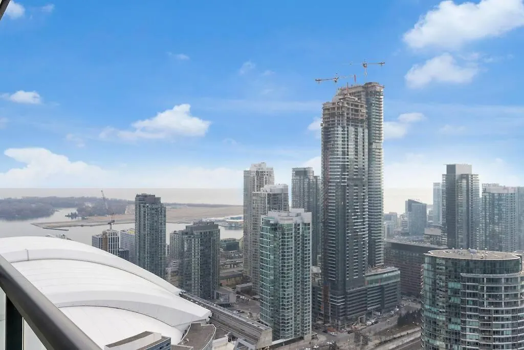 Rare 1Br - Rooftop Pool, Next To Mtcc & Cn Tower Toronto 0*,
